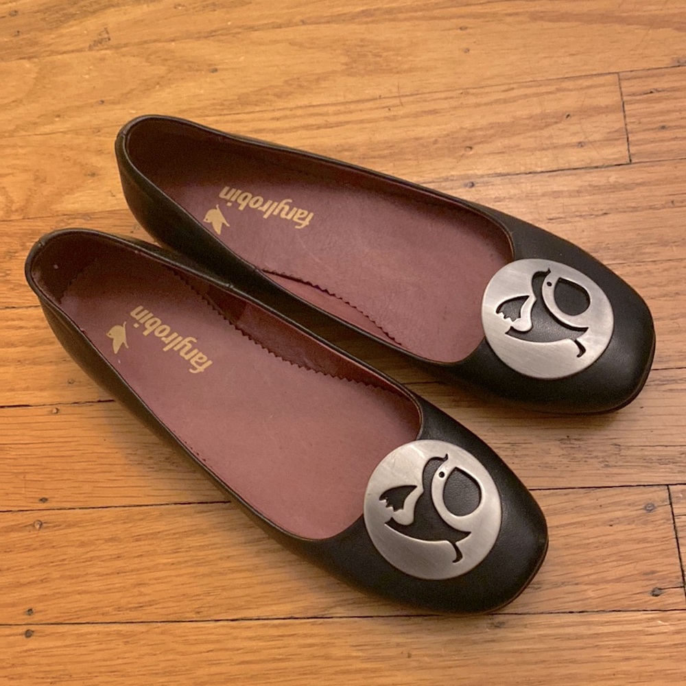 Unique, well made, barely worn Farylrobin flats